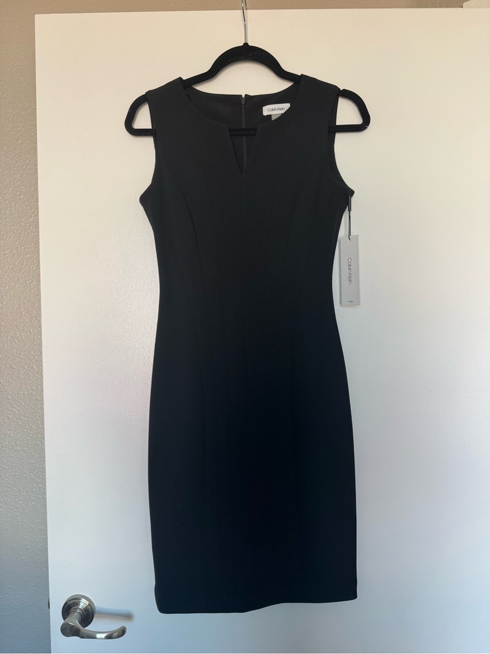 Calvin Klein Black Sleeveless V-Notch Sheath Dress
